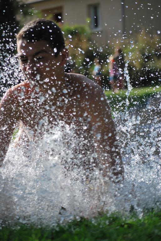 Camping Les Tournesols Sillé-le-Guillaume エクステリア 写真