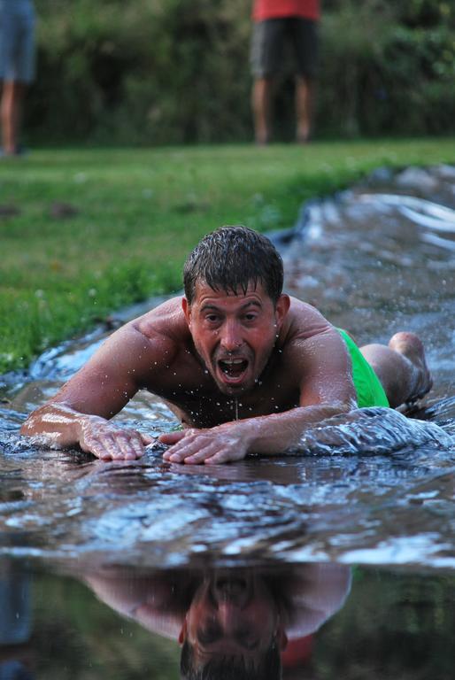Camping Les Tournesols Sillé-le-Guillaume エクステリア 写真