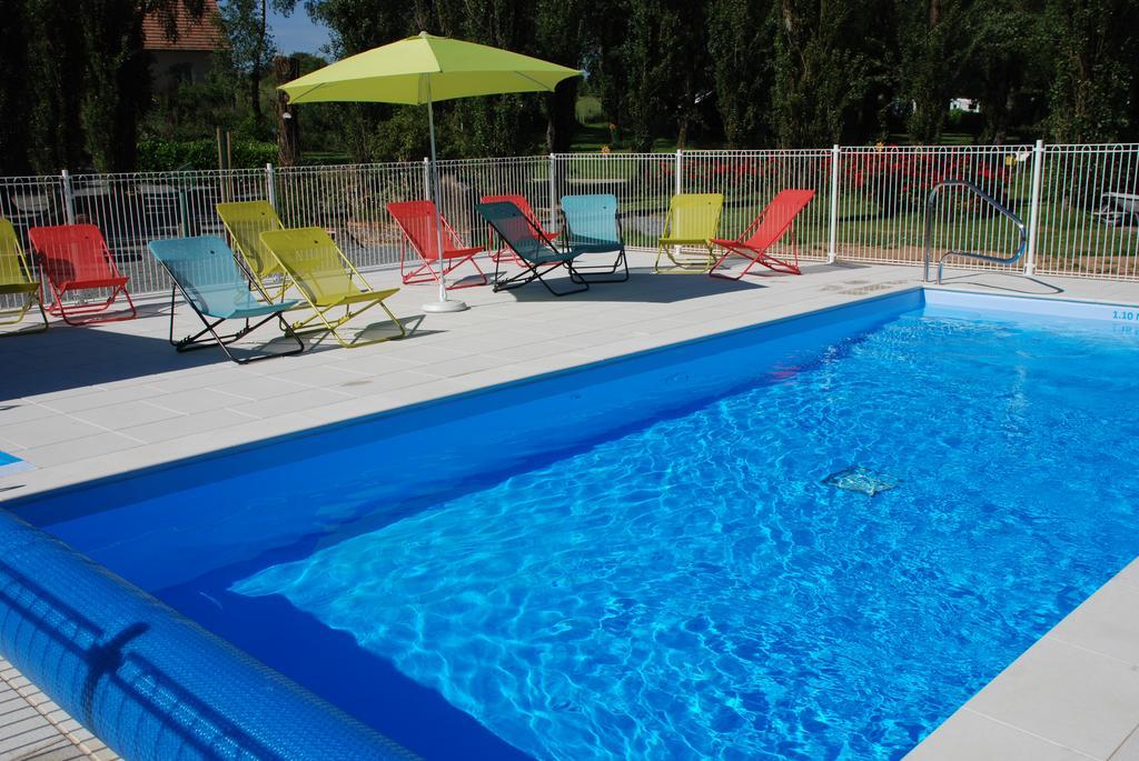 Camping Les Tournesols Sillé-le-Guillaume エクステリア 写真