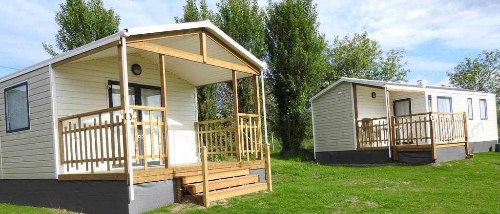 Camping Les Tournesols Sillé-le-Guillaume エクステリア 写真