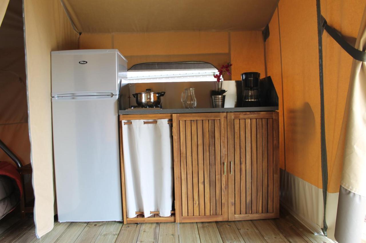 Camping Les Tournesols Sillé-le-Guillaume エクステリア 写真