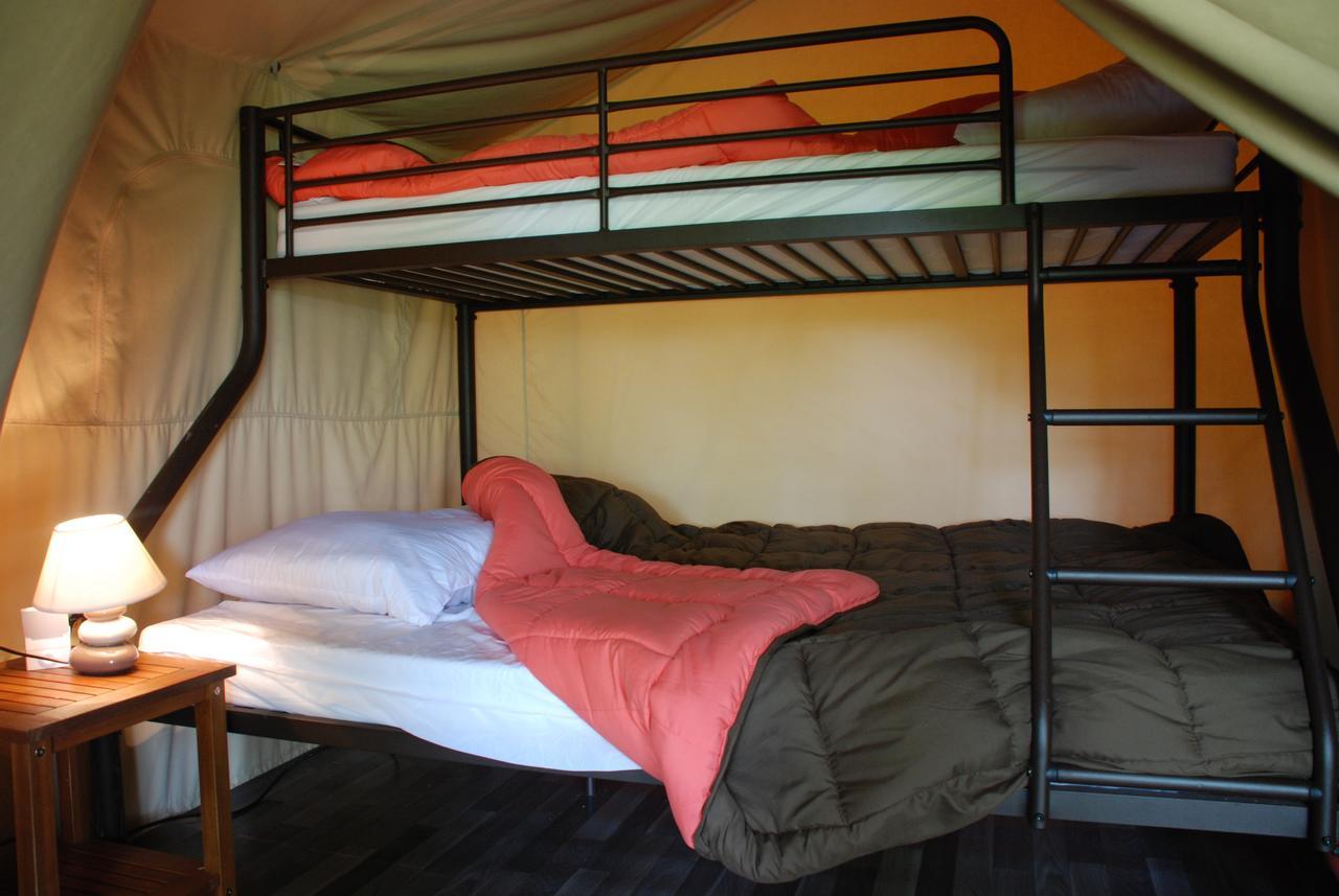 Camping Les Tournesols Sillé-le-Guillaume エクステリア 写真