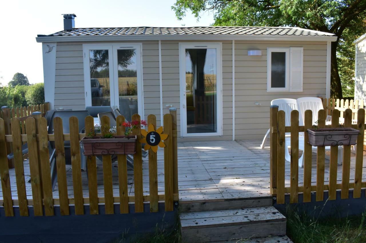 Camping Les Tournesols Sillé-le-Guillaume エクステリア 写真